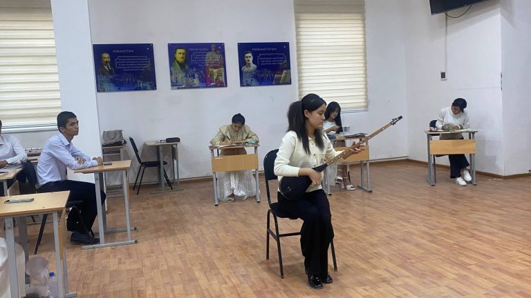 Подробнее о статье Конкурс «КРЕАТИВНЫЙ СТУДЕНТ — 2025» состоялся!