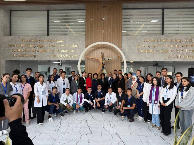 Read more about the article Toshkent davlat tibbiyot universitetida Termiz filialining bir guruh iqtidorli talabalari O‘zbekiston va Qozog‘iston tibbiyot yoshlarining do‘stlik tadbirlarida ishtirok etishmoqda.