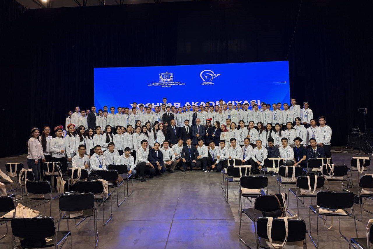 You are currently viewing Toshkent davlat tibbiyot universiteti Termiz filiali talabasi “InnoWeek–2025” xalqaro innovatsion g‘oyalar haftaligida ishtirok etdi.