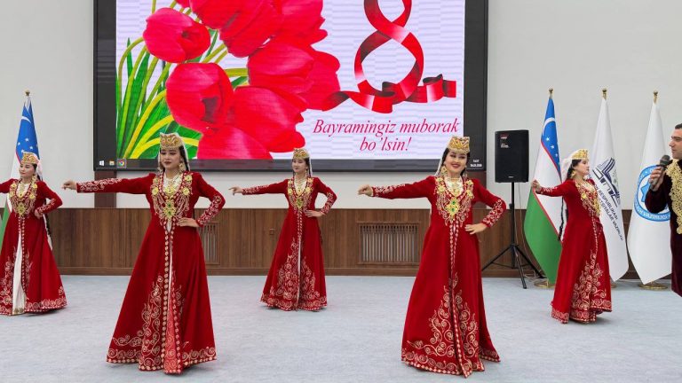 Read more about the article 8-Mart – Xalqaro xotin-qizlar kuni munosabati bilan bayram tadbiri o‘tkazildi