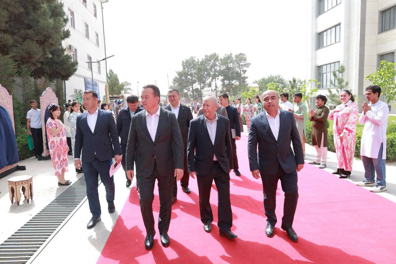 Read more about the article Yoshlar — yurt kelajagi: ilhom va imkoniyatlar uchrashuvi