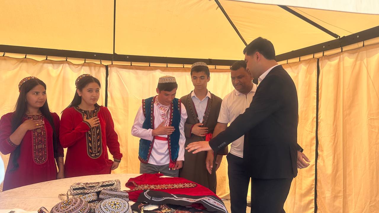 Read more about the article Boysun bahori — millatlar do‘stligi maydoni!