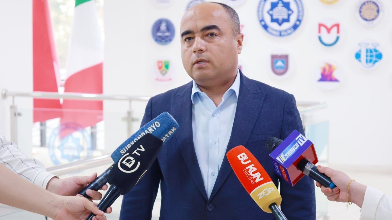 You are currently viewing TDTU Termiz filialidagi tibbiyot ta’limi: talabalar uchun yaratilgan imkoniyatlar jurnalistlar nigohida